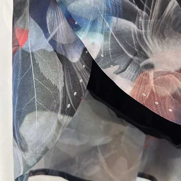 Lululemon Fast and Free Reflective High-Rise Classic-Fit Short 3" - Picture 5 of 8